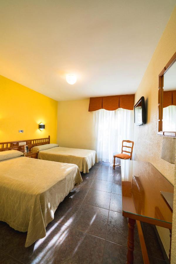 חריה Hotel La Colina מראה חיצוני תמונה