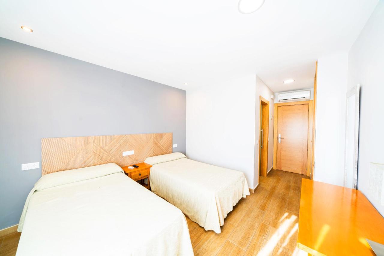 חריה Hotel La Colina מראה חיצוני תמונה