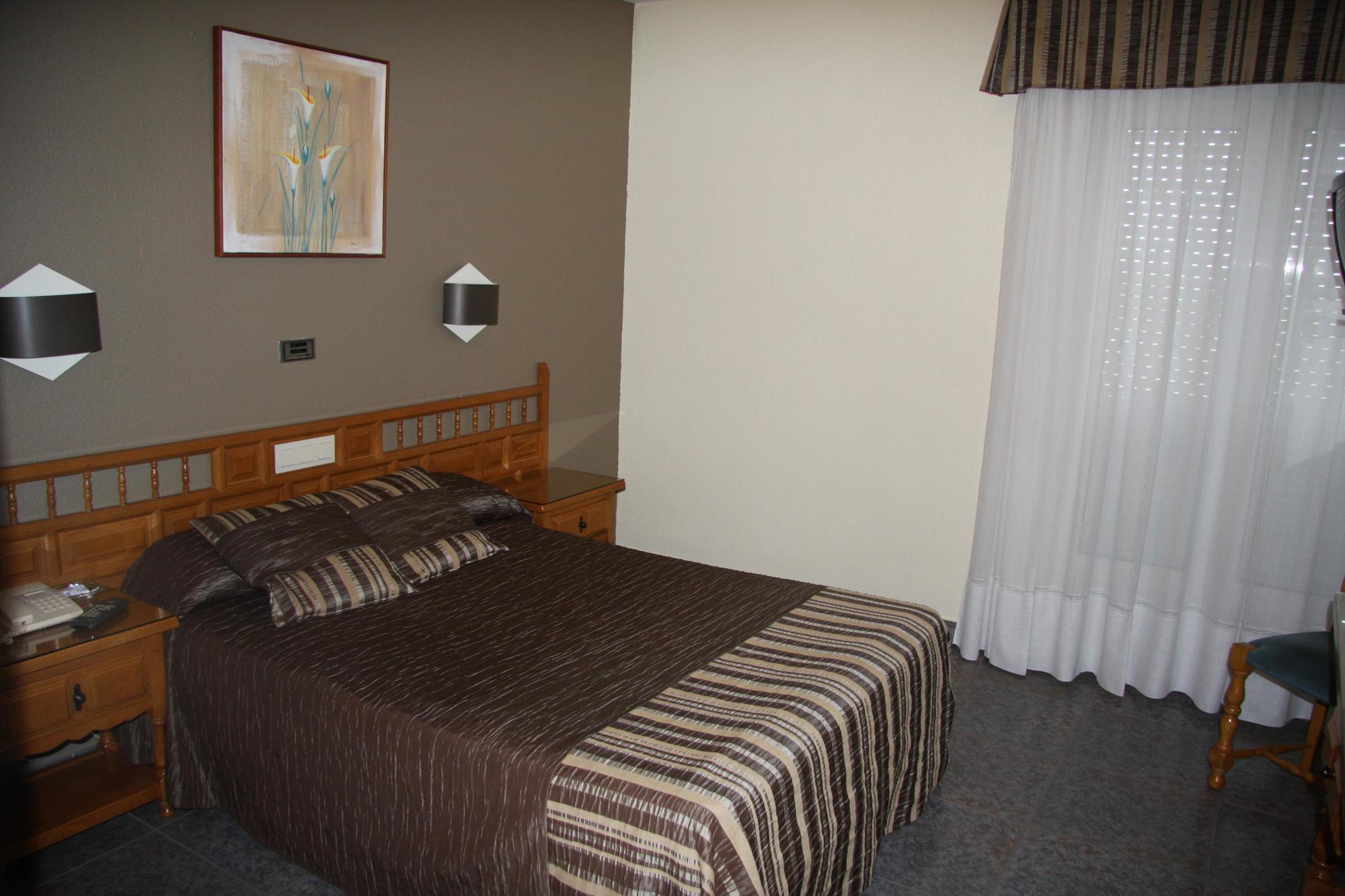 חריה Hotel La Colina חדר תמונה