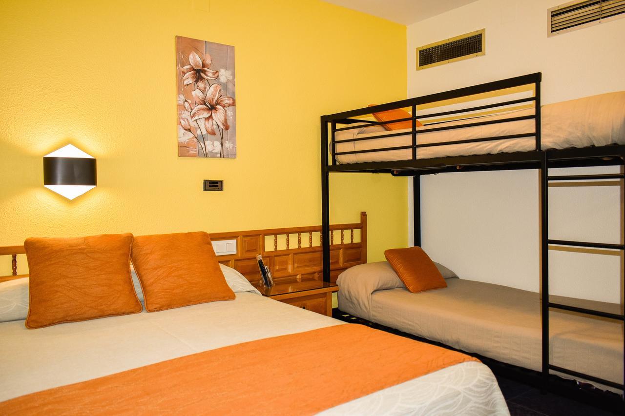 חריה Hotel La Colina מראה חיצוני תמונה