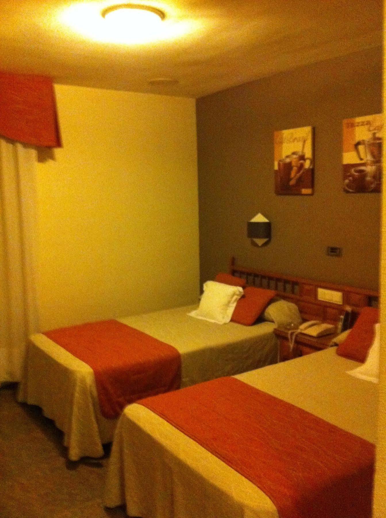 חריה Hotel La Colina מראה חיצוני תמונה